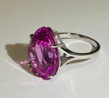 9ct White Gold 10ct Pink Topaz Ring