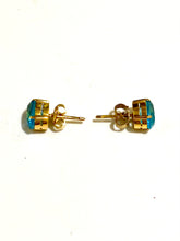 18ct Yellow Gold Apatite Stud Earrings