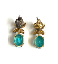 9ct Gold Blue Zircon Floral Earrings