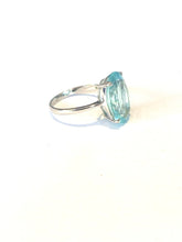 9ct white Gold 6.5ct Aquamarine Ring