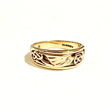 Vintage 9ct Yellow Gold Band
