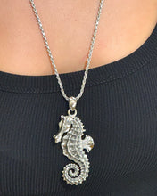 Sterling Silver Seahorse Pendant
