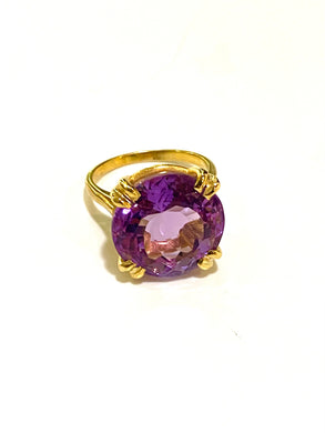 9ct Yellow Gold Double Claw Set Pink Amethyst Ring