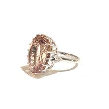 18ct White Gold Morganite and Diamond Ring