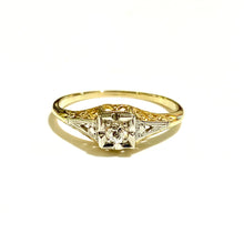 Antique 18ct Yellow Gold and Platinum Diamond Ring