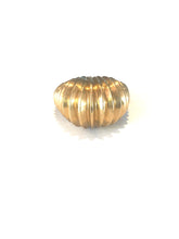 9ct Gold Ridged Ring