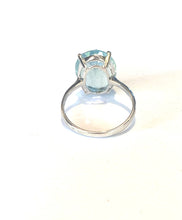 9ct white Gold 6.5ct Aquamarine Ring