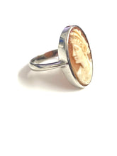 9ct Gold Oval Cameo Ring