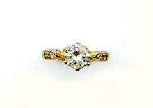 Natural Diamond and 18ct Yellow Gold Engagement Ring