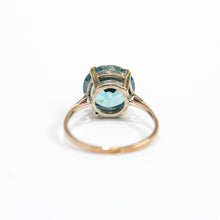 Vintage 9ct Yellow Gold Blue Zircon Ring