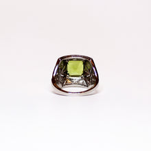 9ct White Gold 3.65ctw Peridot and Diamond Ring
