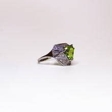 9ct White Gold 3.95ctw Peridot and Diamond Ring