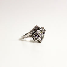 18ct White Gold 1.04ctw Diamond Ring
