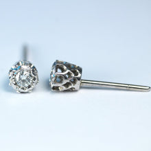18ct White Gold Diamond Stud Earrings