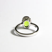 9ct White Gold 3.58ct Peridot Ring