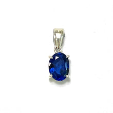 18ct White Gold 1ct Blue Sapphire Pendant