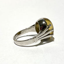 18ct White Gold 9.75ct Cabochon Yellow Beryl Dress Ring