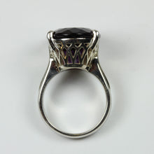 9ct White Gold Oval Cut Amethyst Ring