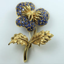 18ct Yellow Gold and Sapphire Brooch