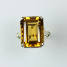 9ct White Gold Yellow Citrine Ring