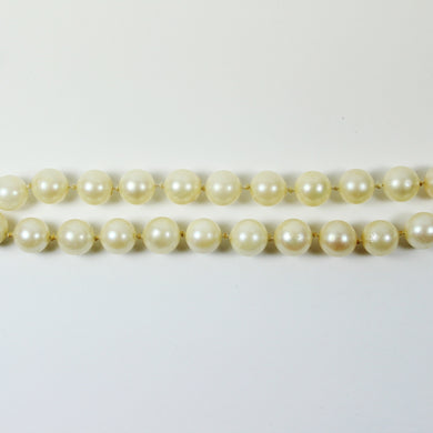 Pale Yellow Cultured Pearl Necklace
