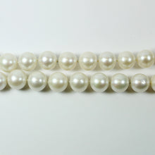Short White South Sea Pearl Necklace