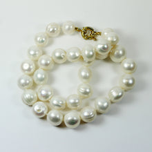 White Baroque Pearl Beaded Necklace