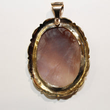 Antique 9ct Yellow Gold Conch Shell Cameo Pendant