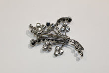 Vintage Foiled-Back Crystal Floral Brooch