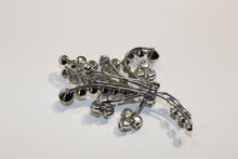 Vintage Foiled-Back Crystal Floral Brooch