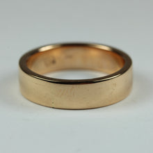 18ct Rose Gold Band Men's Ring