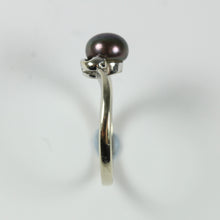 9ct White Gold Tahitian Pearl Ring