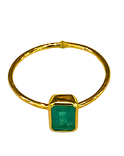 9ct Yellow Gold Emerald Ring