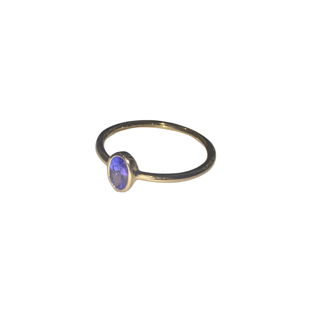 9ct Yellow Gold Tanzanite Ring