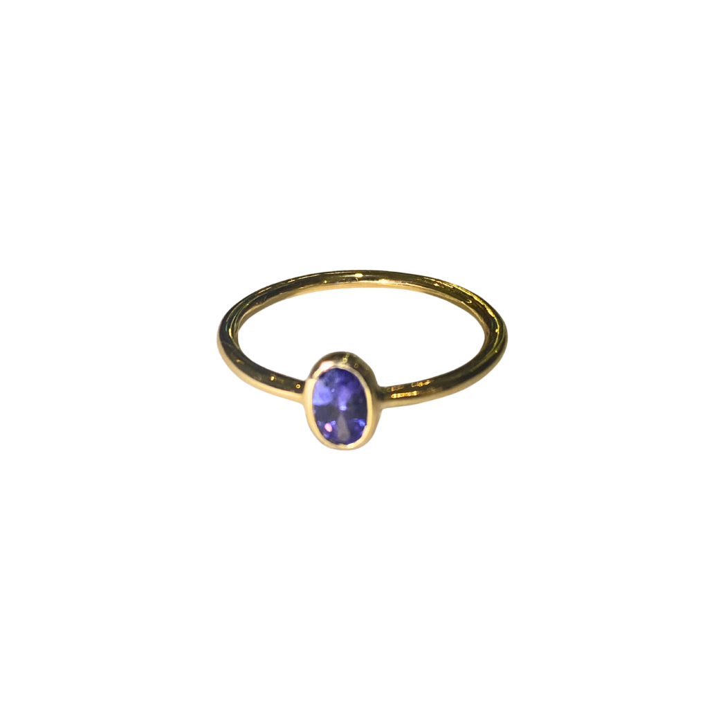 9ct Yellow Gold Tanzanite Ring