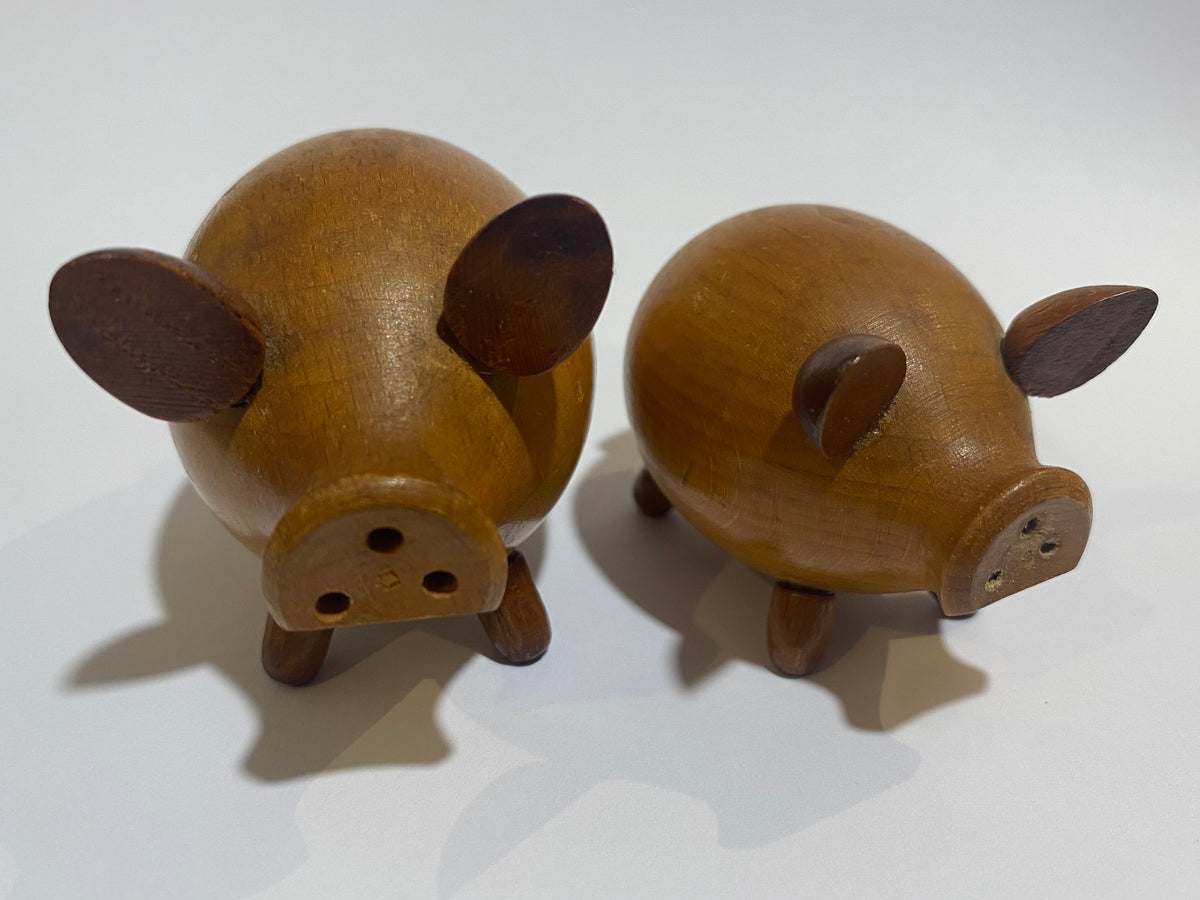 Huon Pine Miniature Pig Ornament Set of 2