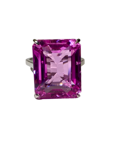 9ct White Gold 10ct Pink Topaz Ring