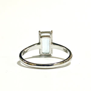 9ct White Gold, 1.2ct Natural Aquamarine Ring