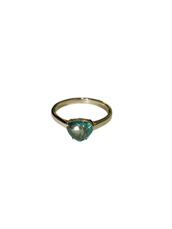 Teal Blue Sapphire 9ct White Gold ring