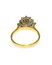 0.9 Carat Sapphire and Diamond Ring set in 18ct Yellow Gold