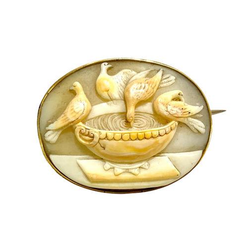 9ct Rose Gold Bird Cameo