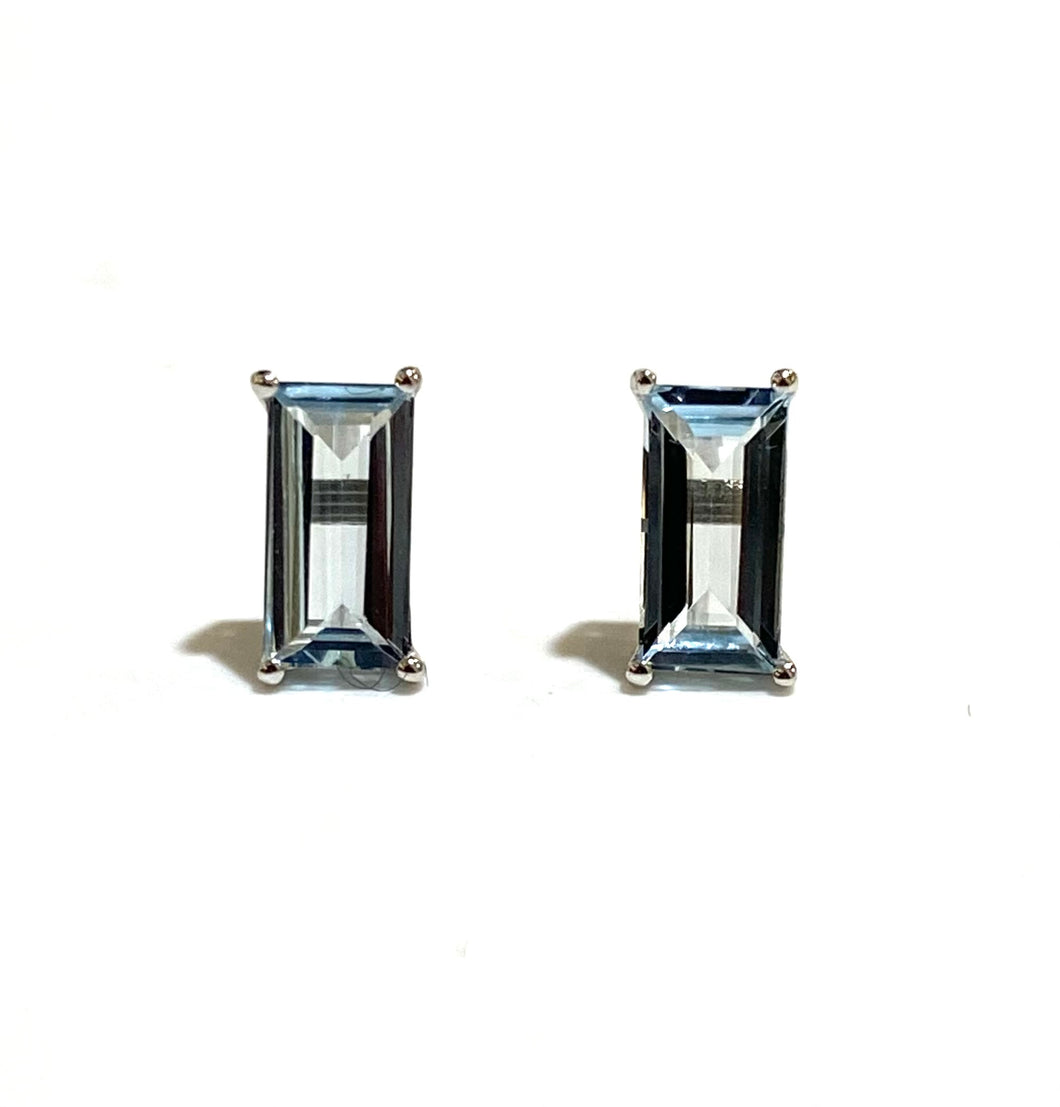 9ct White Gold, 1.4ct Natural Aquamarine Stud Earrings