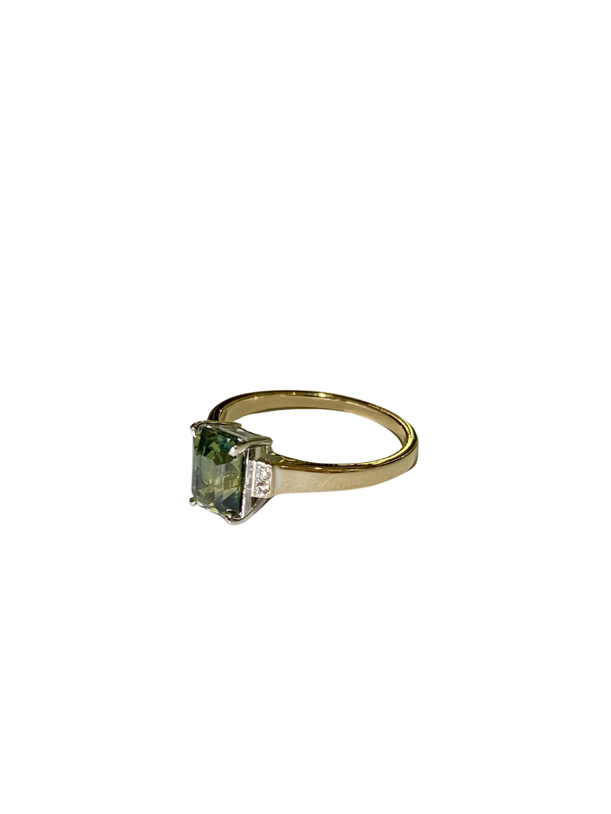 1.5 Parti Coloured Sapphire Gold Ring