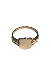 9ct Yellow Gold Shield Signet Ring