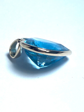 9ct Yellow Gold Blue Topaz Heart Pendant