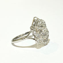 18ct White Gold Diamond Cluster Ring