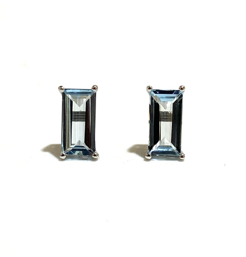 9ct White Gold, 1.5ct Natural Aquamarine Stud Earring