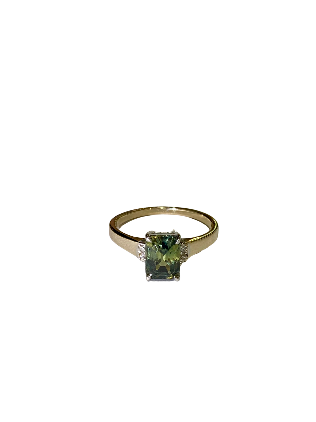 1.5 Parti Coloured Sapphire Gold Ring