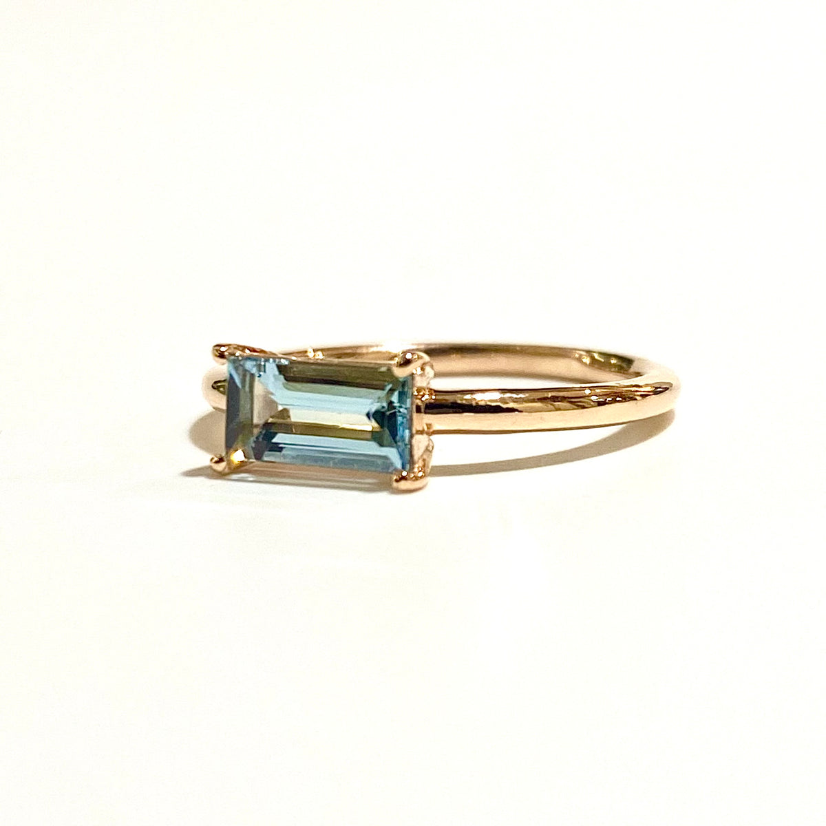 9ct Rose Gold, 1ct Natural Aquamarine Ring