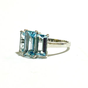 9ct White Gold, 4.5ct Natural Aquamarine Ring